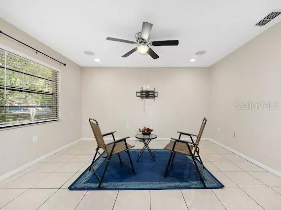Gainesville, FL 32605,3323 NW 21ST DR #G3