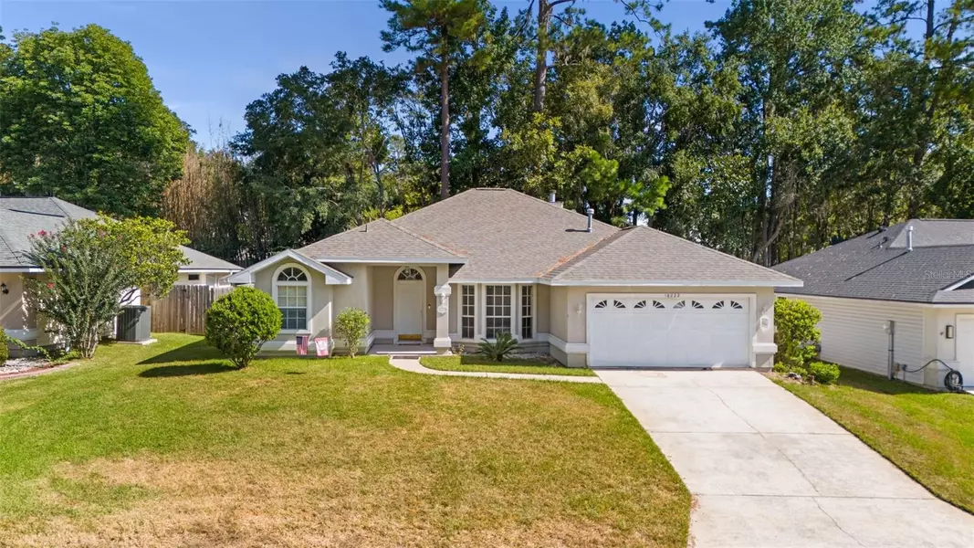 10222 NW 10TH LN, Gainesville, FL 32606