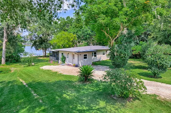 Interlachen, FL 32148,113 STOCK AVE