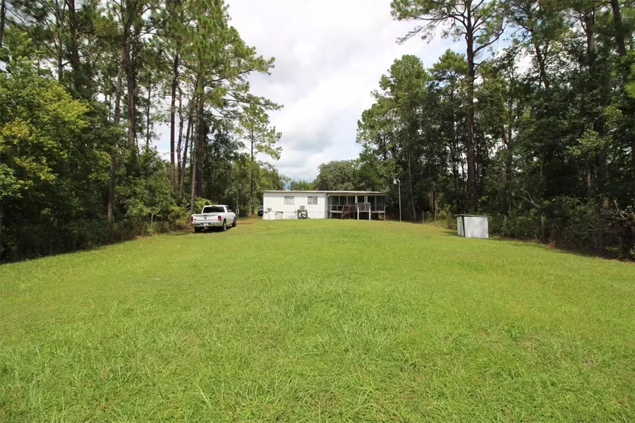 205 SUSAN ST, Interlachen, FL 32148