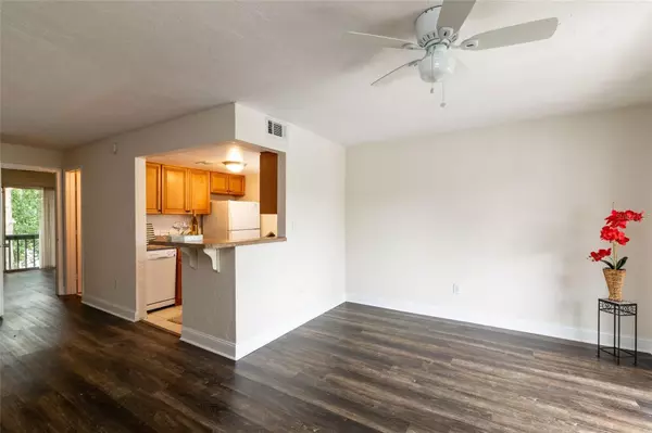 Gainesville, FL 32607,3555 SW 20TH AVE #15