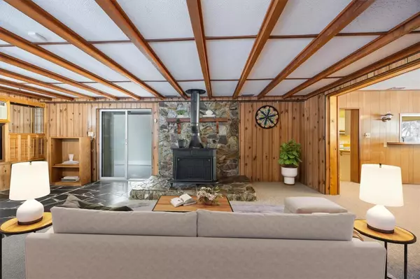 Tampa, FL 33612,1420 W BOGIE DR