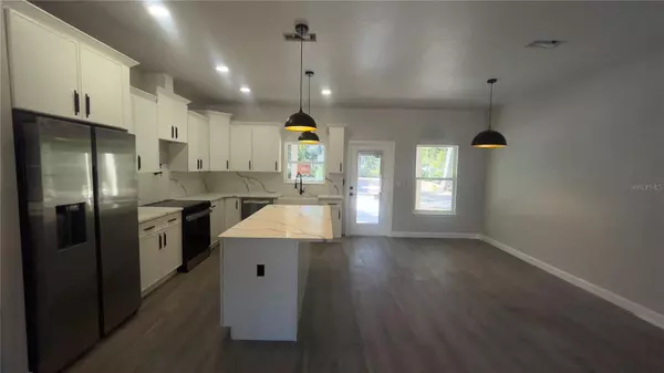 Chiefland, FL 32626,11390 NW 92ND CT