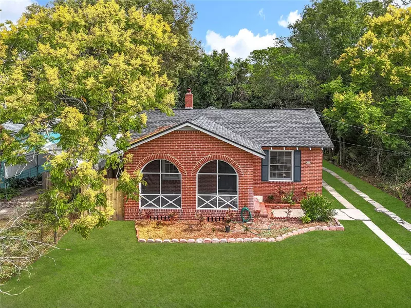 2057 SOUTHAMPTON RD, Jacksonville, FL 32207