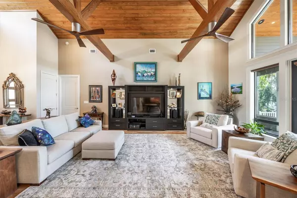 Melrose, FL 32666,719 SEMINOLE RIDGE RD