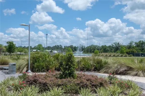 Gainesville, FL 32601,813 SE 6TH AVE