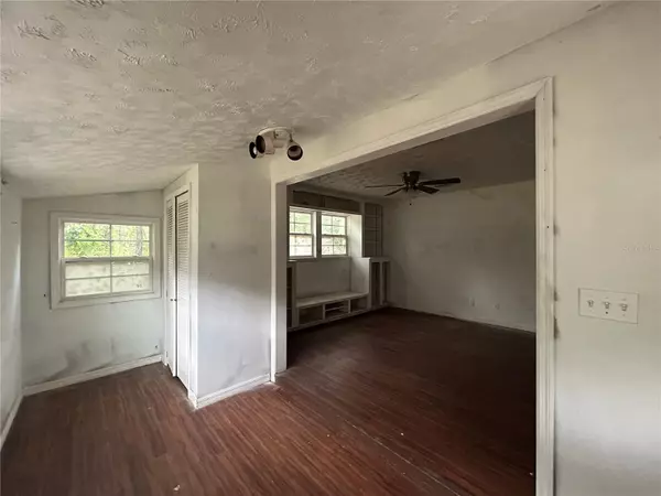 Live Oak, FL 32060,10235 117TH DR