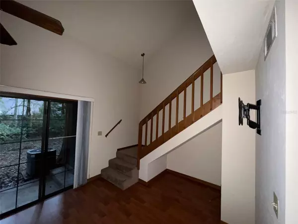 Gainesville, FL 32607,809 SW 55TH TER