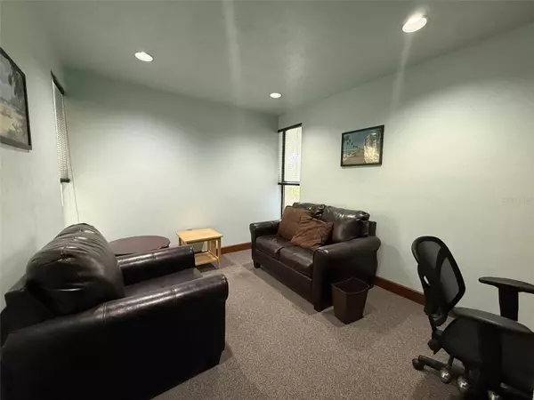 Gainesville, FL 32606,2833 NW 41ST ST #140 Room C