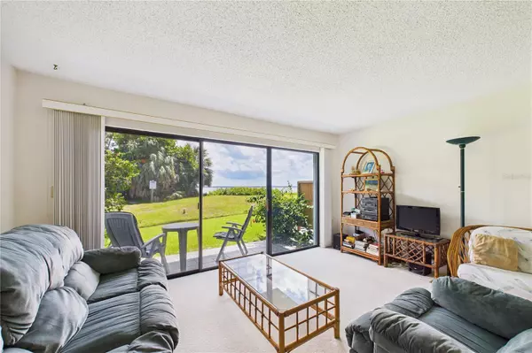 Melbourne Beach, FL 32951,21 COVE RD #21E