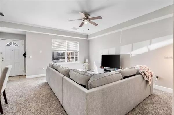 Gainesville, FL 32601,235 SE 16TH AVE #5