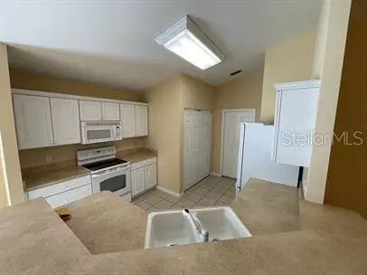 Gainesville, FL 32605,2172 NW 50TH PL