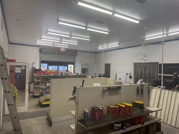 Archer, FL 32618,16923 SW ARCHER RD