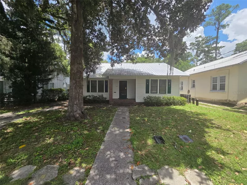 2032 NW 3RD AVE, Gainesville, FL 32603