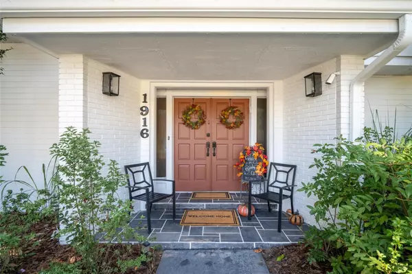 Gainesville, FL 32605,1916 NW 21ST ST