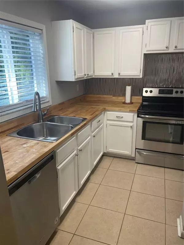 Gainesville, FL 32608,4301 SW 69TH TER