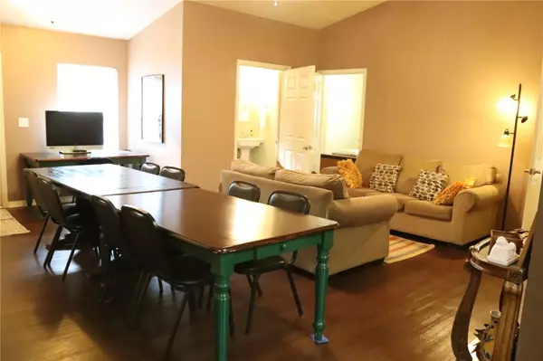 Gainesville, FL 32641,1551 SE 51ST ST