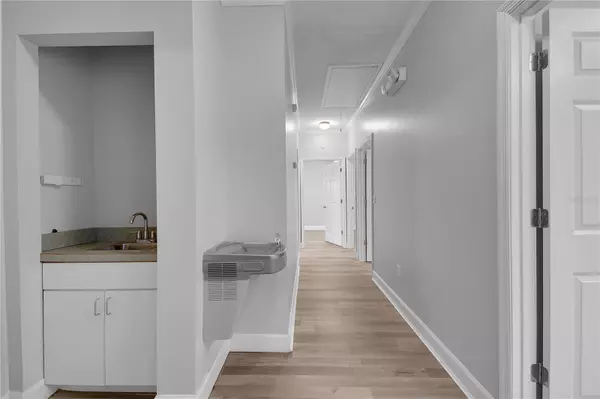 Jacksonville, FL 32257,9905 OLD SAINT AUGUSTINE RD #502