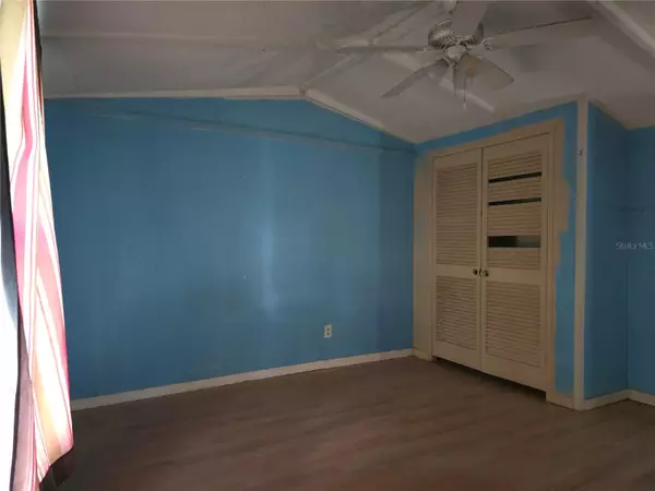 Bronson, FL 32621,6994 NE 106TH TER