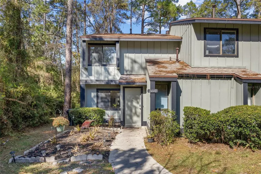 2440 NW 47TH LN, Gainesville, FL 32605