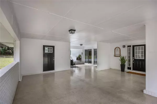 Lake City, FL 32055,822 NW PALM DR