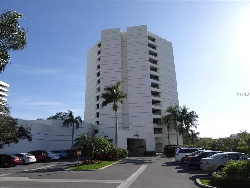 5950 PELICAN BAY PLZ S #1002, Gulfport, FL 33707