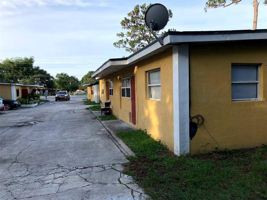 407 W LANCASTER RD, Orlando, FL 32809
