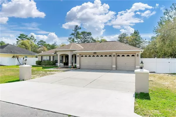 Weeki Wachee, FL 34614,12382 JAYBIRD RD