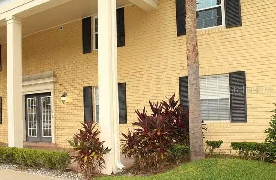 Winter Park, FL 32792,208 LEWFIELD CIR