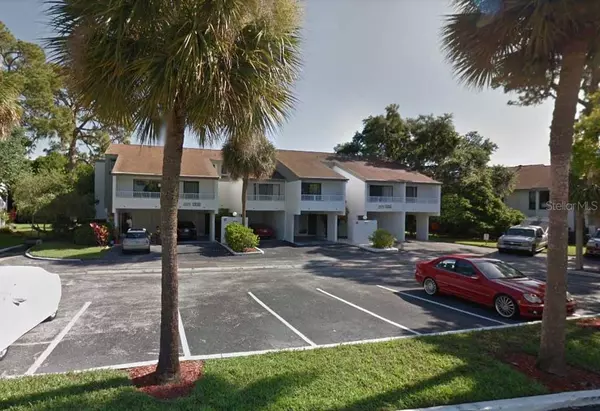 2075 LAKEWOOD CLUB DR S #6E, St Petersburg, FL 33712