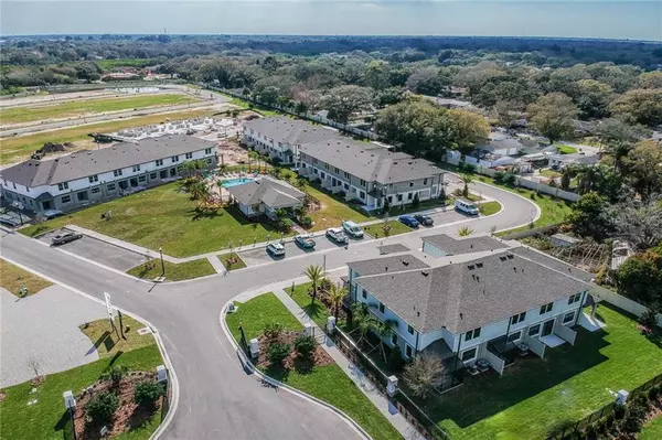 2448 FOGGY CREEK CIR, Clearwater, FL 33764