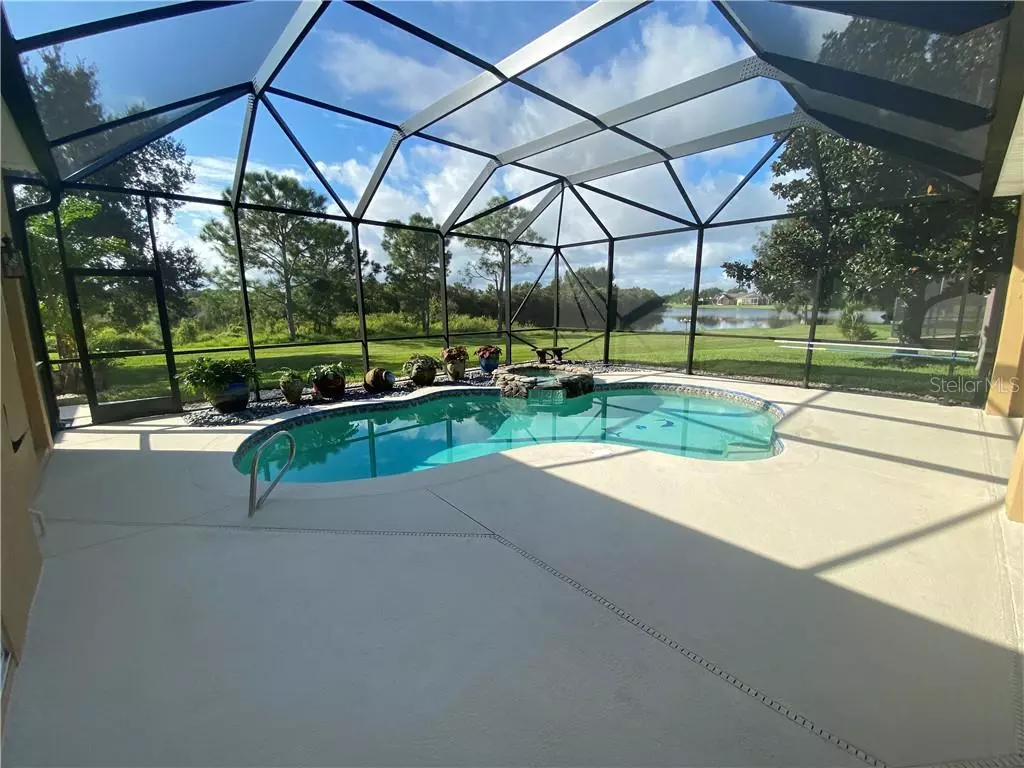 Melbourne, FL 32940,1037 ACAPPELLA DR