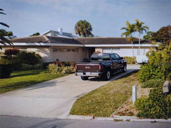 414 3RD AVE N, Tierra Verde, FL 33715