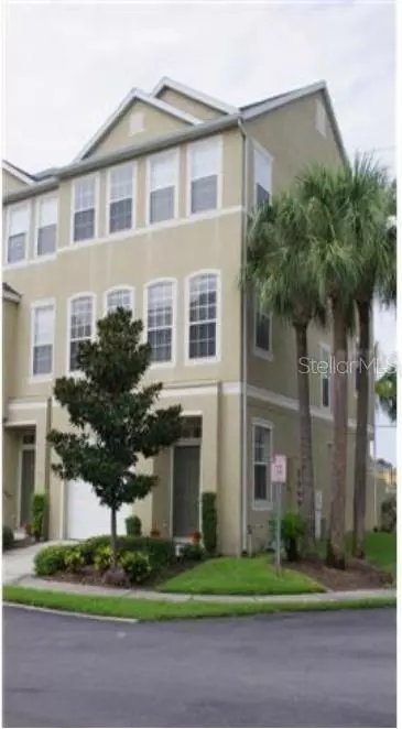 Tampa, FL 33611,3056 POINTEVIEW DR