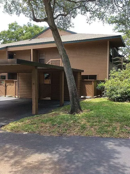 1301 LENNOX RD E #1301, Palm Harbor, FL 34683