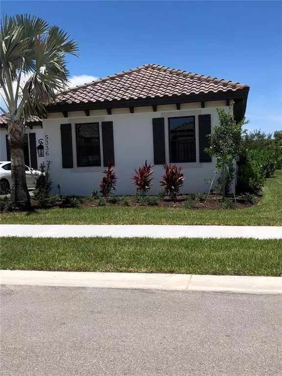 5336 BROOKGROVE DR, Sarasota, FL 34238