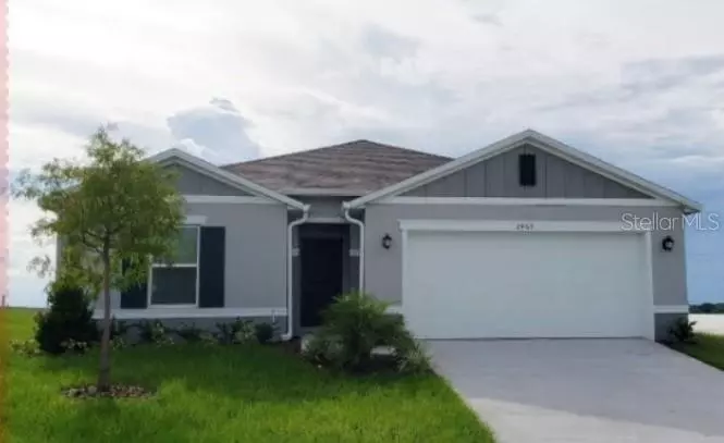 2469 BEGONIA ST, Mascotte, FL 34753