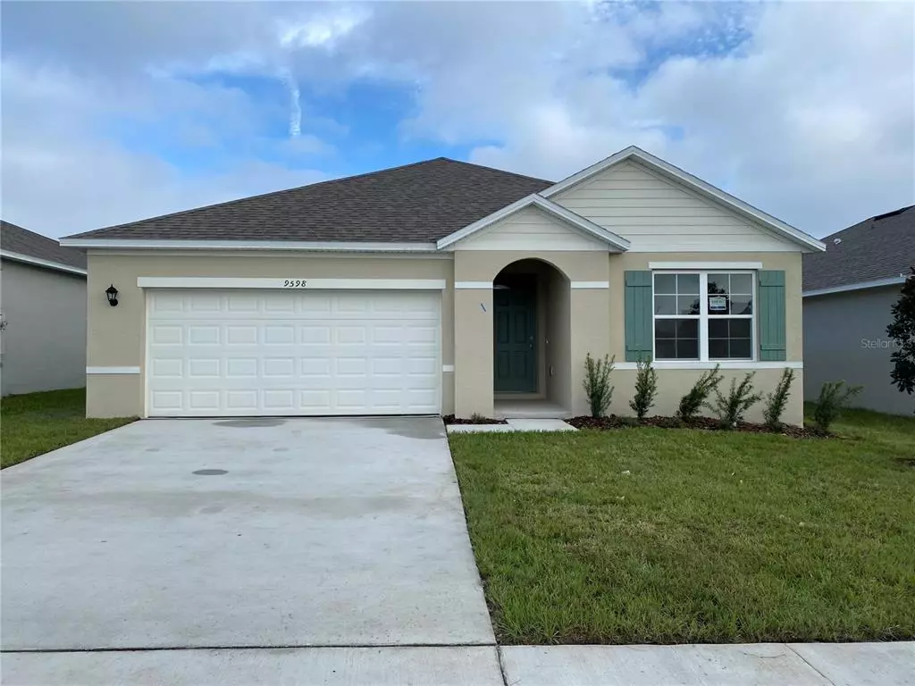 Groveland, FL 34736,9598 BLACK WALNUT DR