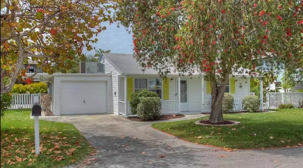 Bradenton Beach, FL 34217,2108 AVENUE A