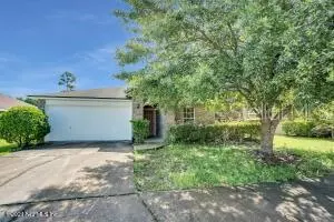 2533 SPRING POND LN, Jacksonville, FL 32221