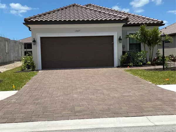 12425 PARIGI WAY, Sarasota, FL 34238