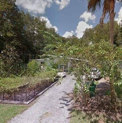 811 W RICH AVE, Deland, FL 32720