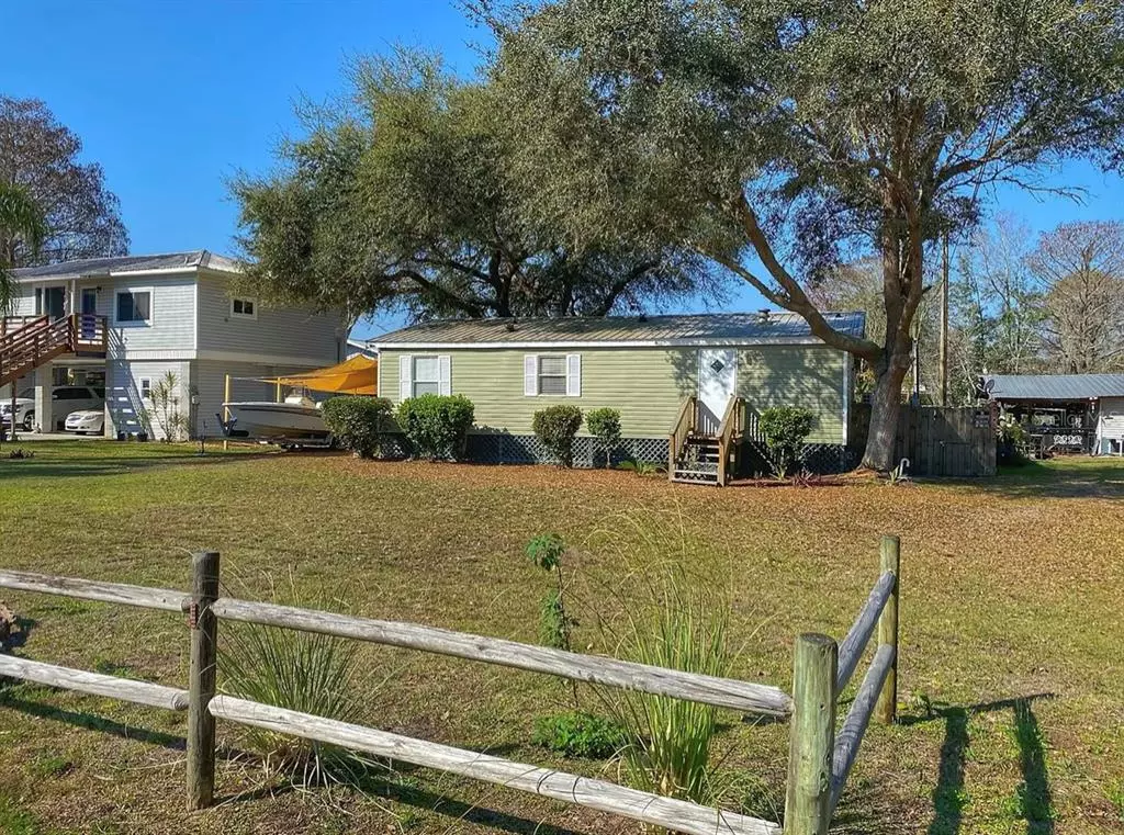 Cross City, FL 32628,92 SE 236TH ST