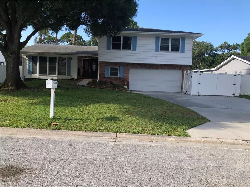 14200 83RD PL, Seminole, FL 33776