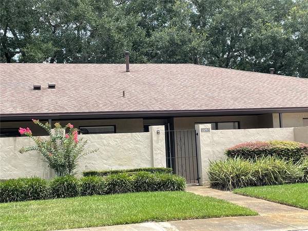 2253 FIRESTONE PL, Winter Haven, FL 33884