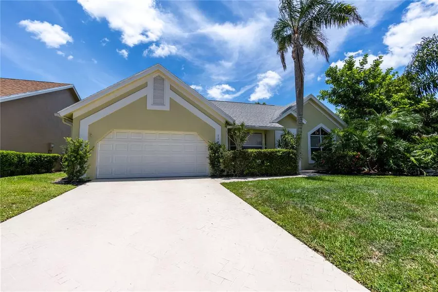 114 ADOBE CIR, Jupiter, FL 33458