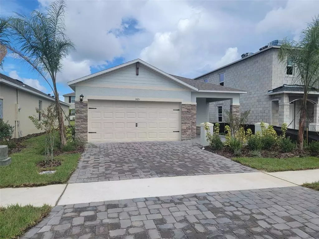 New Smyrna Beach, FL 32168,365 CARYOTA CT