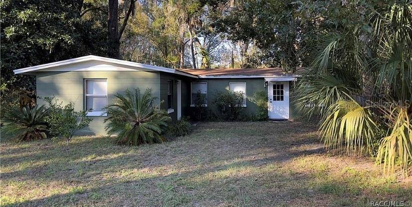 8533 W MISS MAGGIE DR,  Homosassa,  FL 34448