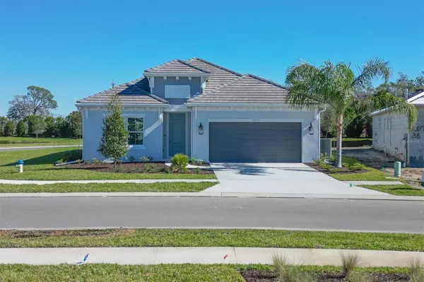 10197 CANAVERAL CIR, Sarasota, FL 34241