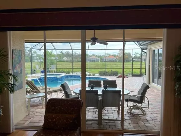 Sarasota, FL 34238,7149 WAINSCOTT CT